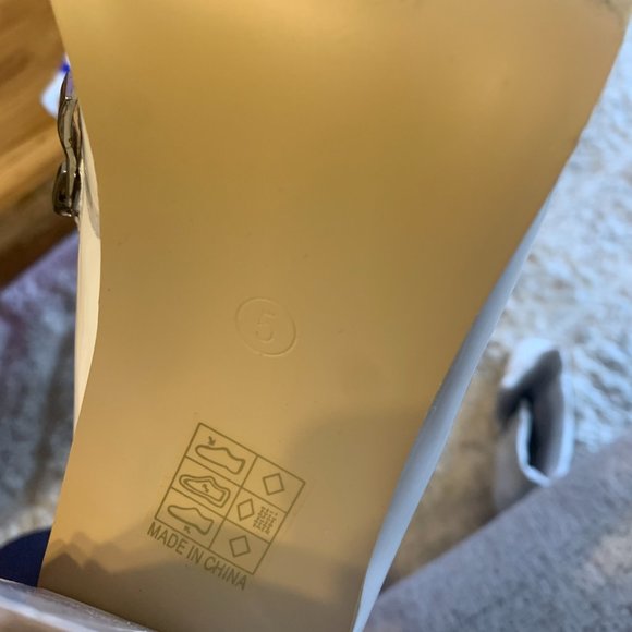 White 60s Style Boots - Picture 6 of 6